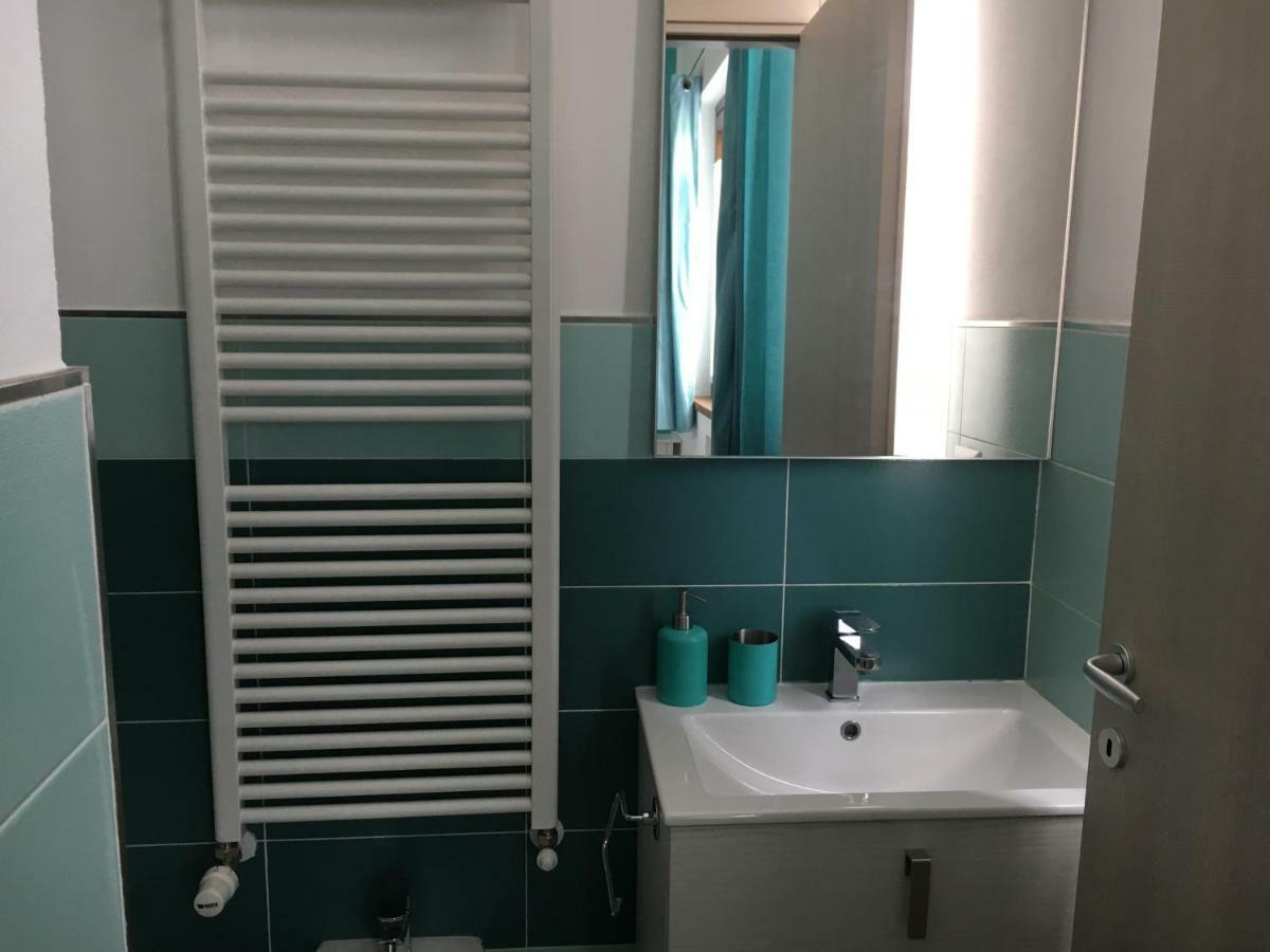 Elleboro Panzió Carugo Kültér fotó
